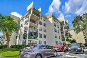 6190 Woodlands Blvd 512, Tamarac, FL 33319 Sold 08/16/24