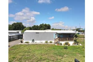 1040 10th St, Okeechobee, FL 34974 Sold 09/06/24