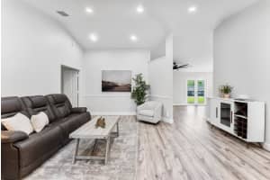 13784 69th St N, West Palm Beach, FL 33412 Sold 09/27/24