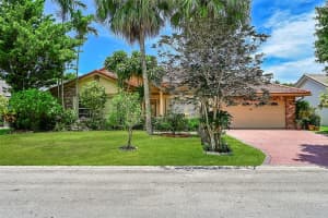 10764 NW 9th Mnr, Coral Springs, FL 33071 Sold 12/31/24