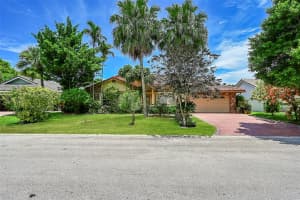 10764 NW 9th Mnr, Coral Springs, FL 33071 Sold 12/31/24