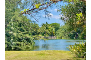 20 NE 24th St, Lazy Lake, FL 33305 Sold 01/09/25