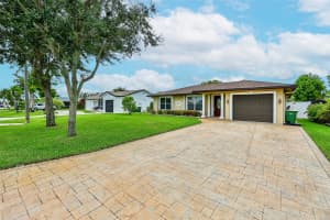 8101 NW 103rd Ave, Tamarac, FL 33321 Sold 08/02/24
