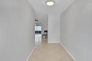 8101 NW 103rd Ave, Tamarac, FL 33321 Sold 08/02/24