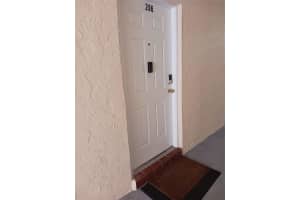 4275 NW 89th ave 206, Coral Springs, FL 33065 Sold 04/30/25