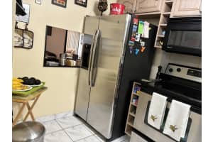 2901 Sunrise Lakes Dr 103, Fort Lauderdale, FL 33322 Sold 10/22/24
