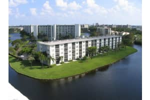 2230 N Cypress Bend Dr 105, Pompano Beach, FL 33069 Sold 07/31/24