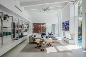 2410 NE 16th Ave, Wilton Manors, FL 33305 Sold 09/16/24