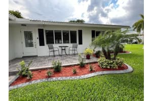 1601 NW 85th Ter, Plantation, FL 33322 Sold 08/29/24