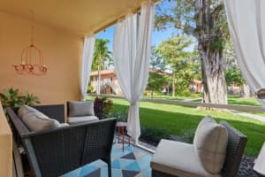 1940 NE 2nd Ave 118, Wilton Manors, FL 33305 Sold 08/12/24