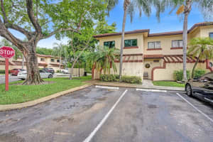 8873 NW 48th St 124, Sunrise, FL 33351 Sold 10/22/24