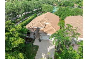 12060 Glenmore Dr, Coral Springs, FL 33071 Sold 10/23/24