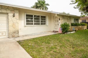 1851 NW 111th Ave, Pembroke Pines, FL 33026 Sold 10/03/24