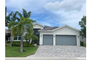 11933 SW Hunter Hill Ave, Port Saint Lucie, FL 34987 Sold 09/25/24