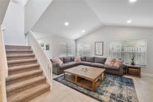 2717 Pinewood Ct, Davie, FL 33328 Sold 08/05/24
