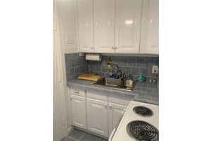 6263 NE 19th Ave 926, Fort Lauderdale, FL 33308 Sold 10/18/24