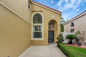 15654 NW 14th Court, Pembroke Pines, FL 33028 Sold 08/30/24