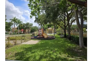 5914 Siena Ln, Hollywood, FL 33021 Sold 11/15/24