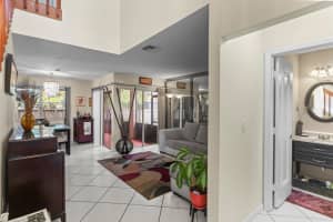 11852 NW 13th St, Pembroke Pines, FL 33026 Sold 08/13/24