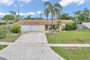 5 SE 11th Ct, Deerfield Beach, FL 33441 Sold 11/18/24