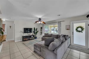 5 SE 11th Ct, Deerfield Beach, FL 33441 Sold 11/18/24