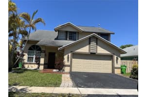 3205 NW 122nd Ave, Sunrise, FL 33323 Sold 08/16/24