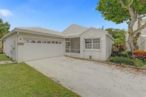 9604 NW 8th Circle, Plantation, FL 33324 Sold 10/01/24