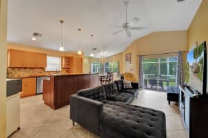9604 NW 8th Circle, Plantation, FL 33324 Sold 10/01/24
