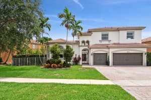 2353 SW 130th Ter, Miramar, FL 33027 Sold 10/08/24