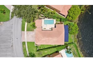 2353 SW 130th Ter, Miramar, FL 33027 Sold 10/08/24