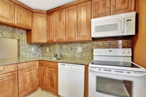 7857 Golf Circle Dr 108, Margate, FL 33063 Sold 08/16/24