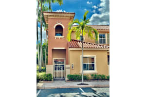 4950 Leeward Ln 3801, Dania Beach, FL 33312 Sold 11/26/24