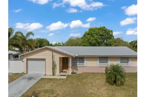 555 22nd Ct, Vero Beach, FL 32962 Sold 08/16/24
