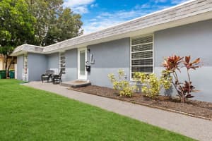 7809 NW 67th Ave, Tamarac, FL 33321 Sold 10/25/24