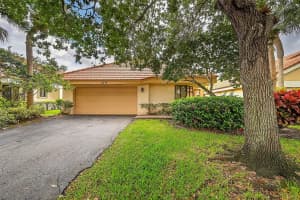 9374 NW 18th Dr, Plantation, FL 33322 Sold 10/18/24