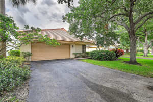 9374 NW 18th Dr, Plantation, FL 33322 Sold 10/18/24
