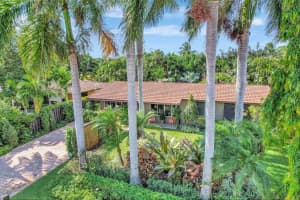 633 NW 28th Court, Wilton Manors, FL 33311 Sold 11/21/24