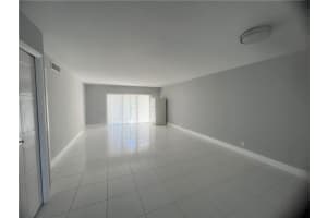 16411 Blatt Blvd 204, Weston, FL 33326 - MLS#F10446813
