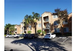 7930 N NOB HILL RD 3-305, Tamarac, FL 33321 Sold 08/14/24