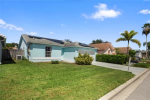 1440 Waterway Cove Dr, Wellington, FL 33414 Sold 08/22/24