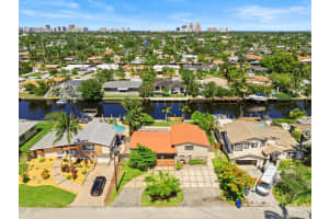 2408 NE 17th Ter, Wilton Manors, FL 33305 Sold 05/22/25