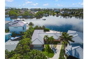 2830 NE 29th St, Lighthouse Point, FL 33064 Sold 08/20/25