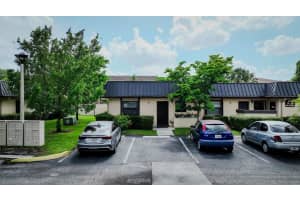 124 NW 93rd Ave 101, Pembroke Pines, FL 33024 Sold 11/27/24
