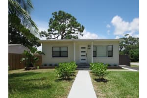 1045 NW 7th Ave, Fort Lauderdale, FL 33311 Sold 10/30/24
