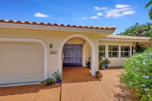 2612 NE 26th St, Lighthouse Point, FL 33064 Sold 10/09/24