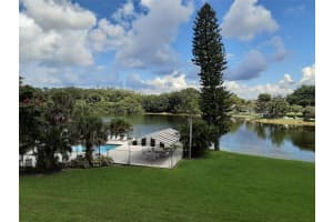 9470 Poinciana Pl 309, Davie, FL 33324 Sold 12/13/24