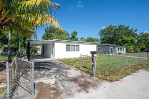 832 NW 17th Ave, Fort Lauderdale, FL 33311 Sold 10/22/24