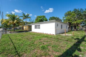 832 NW 17th Ave, Fort Lauderdale, FL 33311 Sold 10/22/24