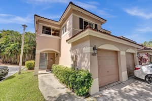 9700 NW 24th Ct 9700, Pembroke Pines, FL 33024 Sold 08/28/24