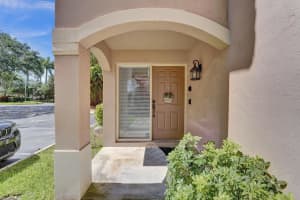 9700 NW 24th Ct 9700, Pembroke Pines, FL 33024 Sold 08/28/24